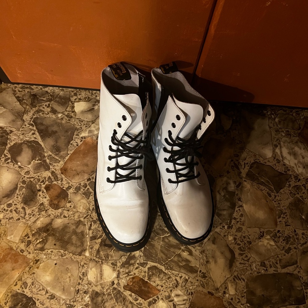 womens dr martins size 12